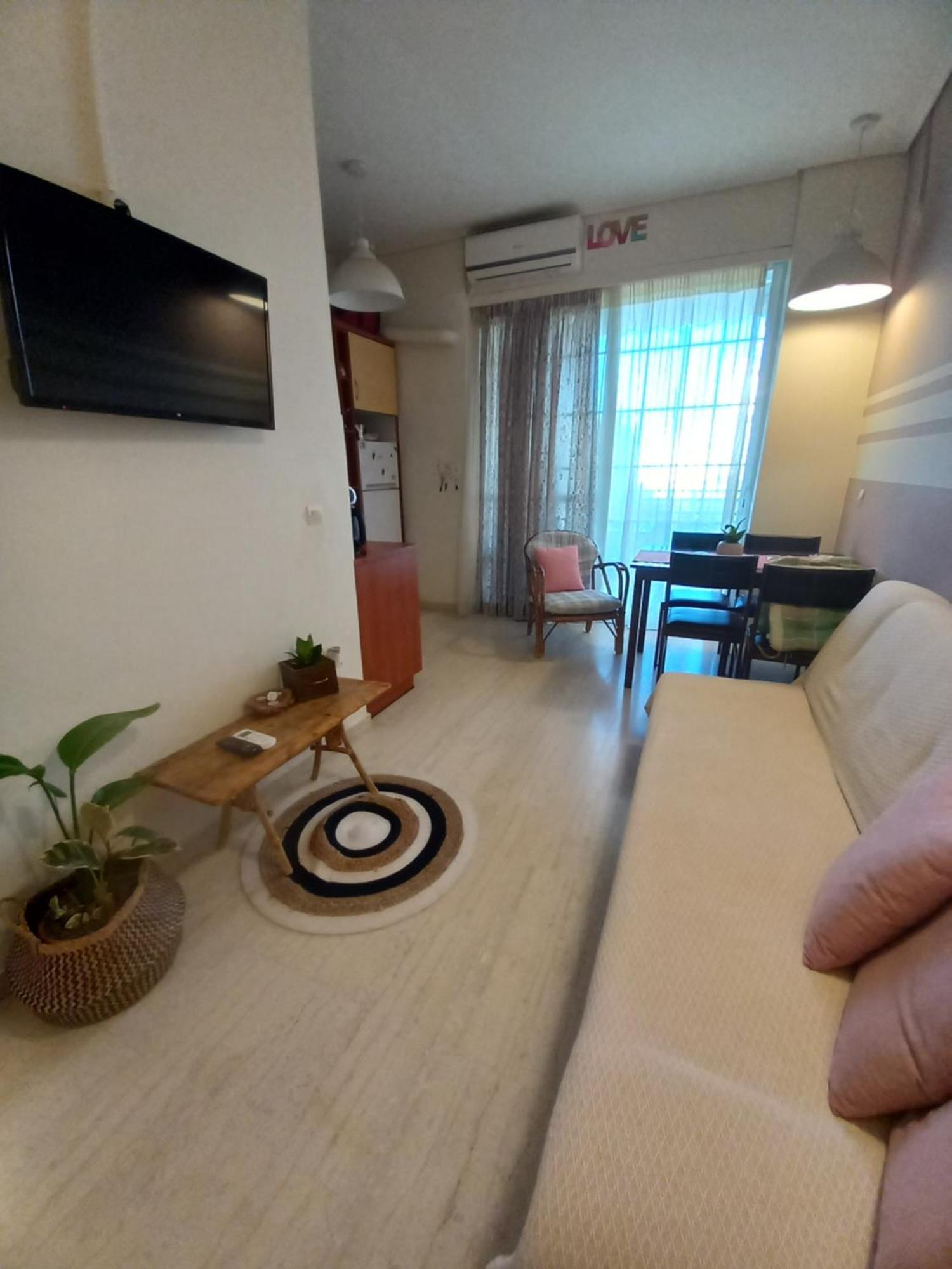 Evie'S Apartment Kalamata Dış mekan fotoğraf